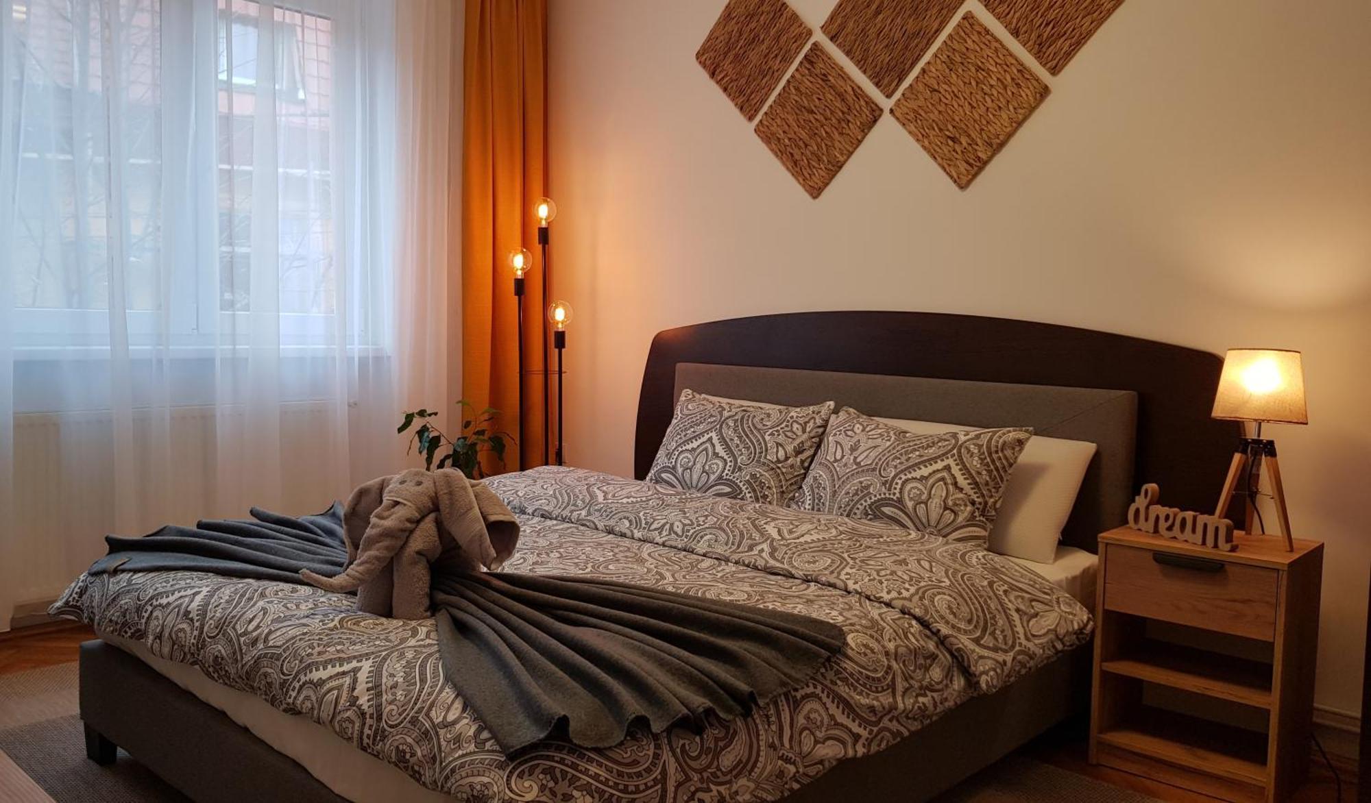 Târgu-Mureş Tusmorez Central Apartment מראה חיצוני תמונה